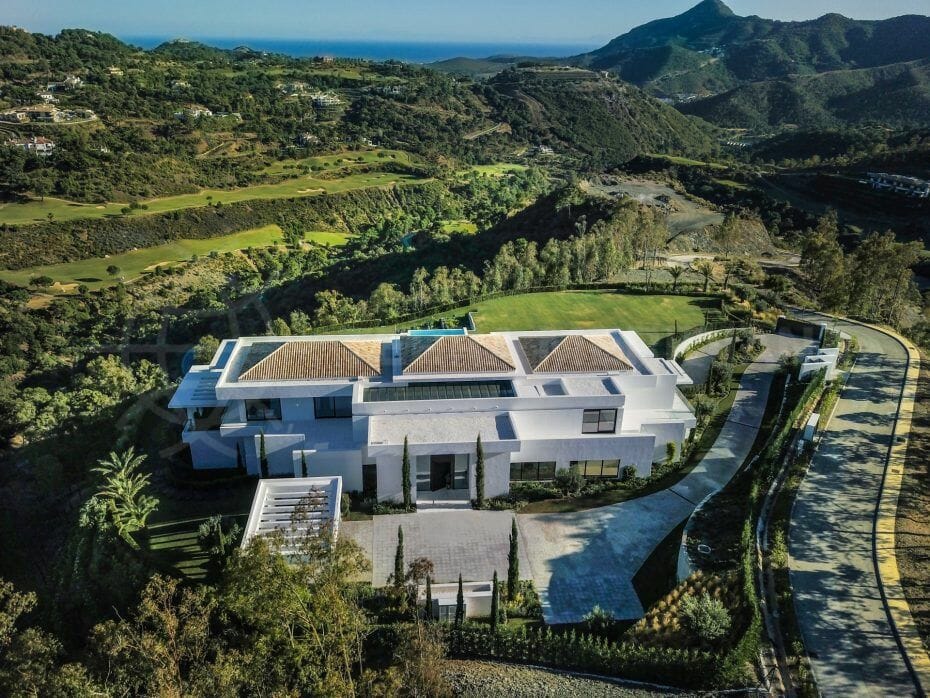 Puerto Banus - Zagaleta  Marbella, Costa del Sol Luxury Residential  Property & Developer