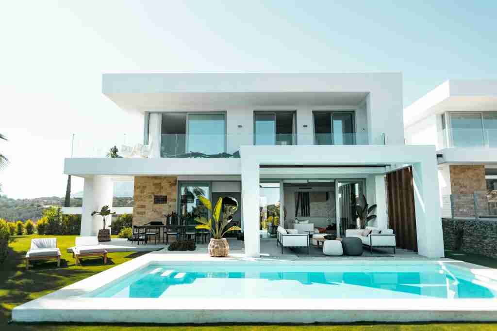 Two Costa del Sol Towns Leading Spain's Property Price Surge | Vivi Real Estate