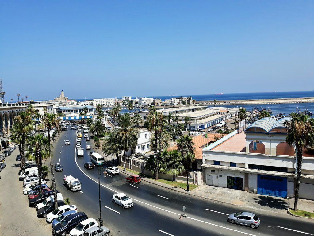 How the Strong Dollar Is Making Spanish Property a Smart Buy in 2025 | Vivi Real Estate